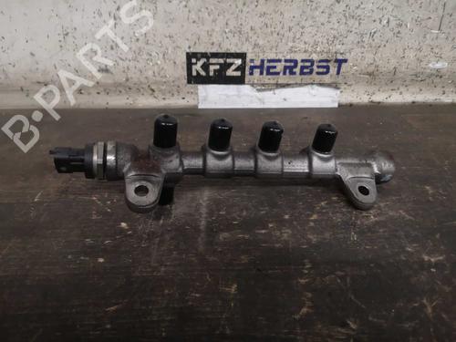 Used Injection rail OPEL COMBO Box Body/MPV (X12) 1.6 CDTI (B05) (105 hp) 13071340
