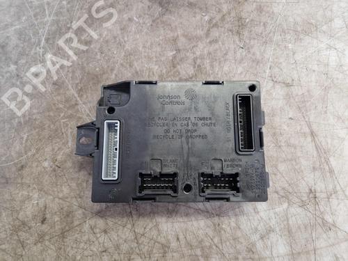 Computer Computer RENAULT CAPTUR I (J5_, H5_) 0.9 TCe 90 (90 hp) 34504414 34504414
