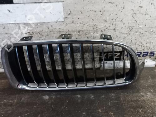 Used Grille BMW 3 (F30, F80) 320 d (163 hp) 22294038