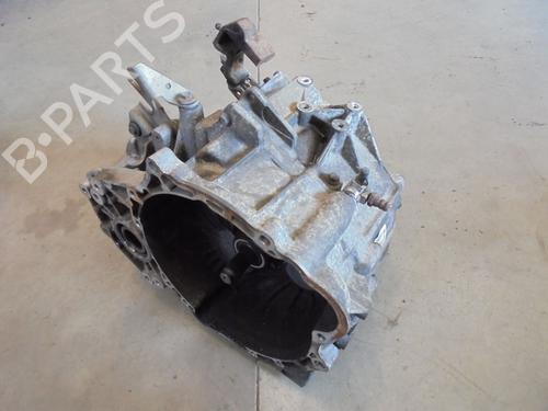 Used Gearbox CHEVROLET CAPTIVA (C100, C140) 2.0 D 4WD (150 hp) 12869371