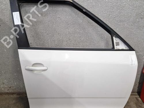 right-front-door-skoda-fabia-ii-combi-545-2007-2008-2009-2010-2011-2012-2013-2014-38645873 main image