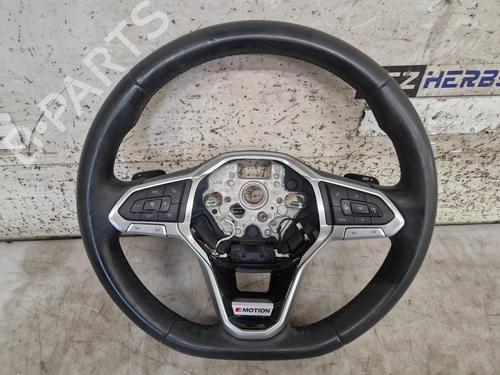 Used Steering wheel VW PASSAT B8 Variant (3G5, CB5) 2.0 TDI (200 hp) 32435933