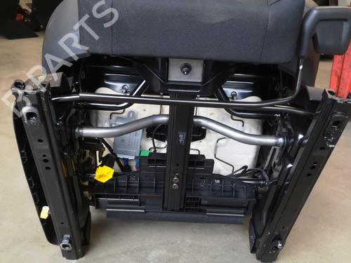 Right front seat CITROËN C4 Grand Picasso II (DA_, DE_) 1.6 HDi / BlueHDi 115 | BP22287606C16 