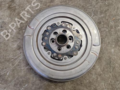 Flywheel AUDI Q3 Sportback (F3N) 45 TFSI e | BP34626121M101 - Image 2