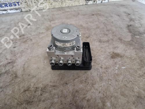 Used ABS pump FORD KUGA II (DM2) 1.5 EcoBoost (120 hp) 32231569