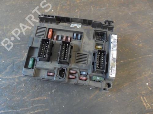 Used Fuse box PEUGEOT 206 Hatchback (2A/C) 1.1 i (60 hp) 20496251