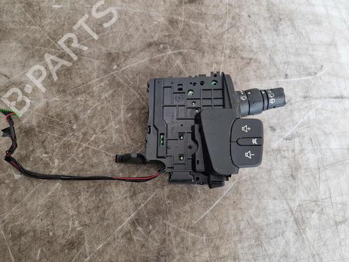 Used Steering column stalk RENAULT GRAND SCÉNIC II (JM0/1_) 1.9 dCi (JM14) (131 hp) 33038769