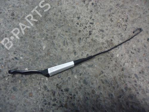Used Front windshield wiper arm PEUGEOT 206 CC (2D) 1.6 16V (2DNFUF, 2DNFUR) (109 hp) 13066028