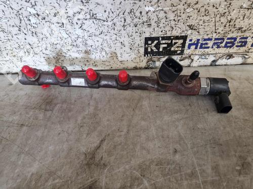 Used Injection rail Injection rail 37634895 37634895