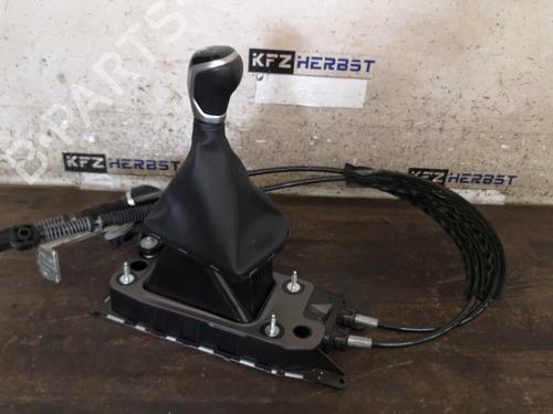 Used Gear lever VW GOLF VIII (CD1, DA1) 2.0 TDI (116 hp) 22289090