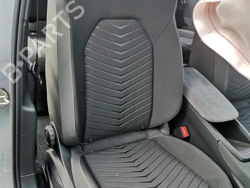 Sæde højre fortil Sæde højre fortil CUPRA BORN (K11) 77 e-boost (231 hp) 33771230 33771230