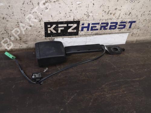 Used Front right seatbelt VW TOURAN (5T1) 1.6 TDI (115 hp) 12875521