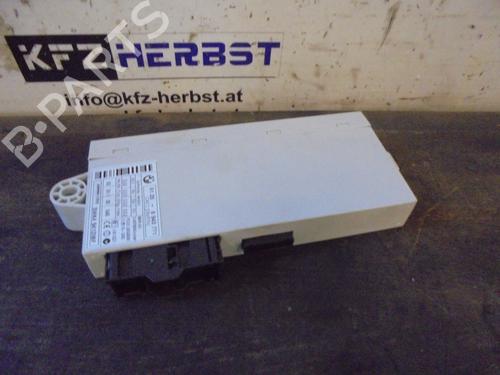 Used Control unit BMW 3 (E90) 330 i (272 hp) 12865752