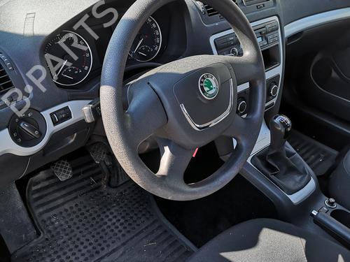 Used Airbag Kit Airbag Kit SKODA OCTAVIA II Combi (1Z5) 1.4 TSI (122 hp) 33819294 33819294