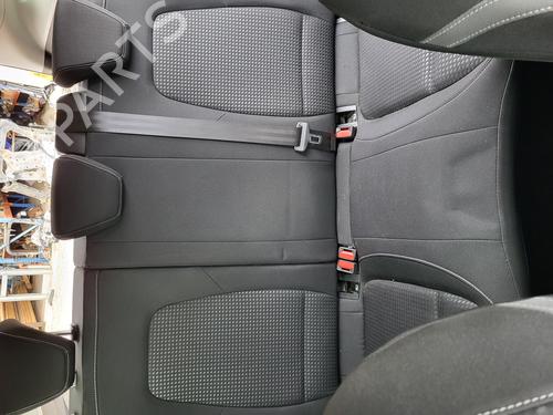 rear-seat-ford-focus-iv-turnier-hp-2018-39475611 main image