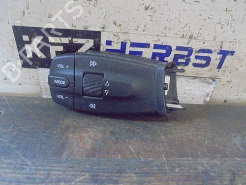 Used Switch SEAT IBIZA IV (6J5, 6P1) 1.6 TDI (90 hp) 20093043