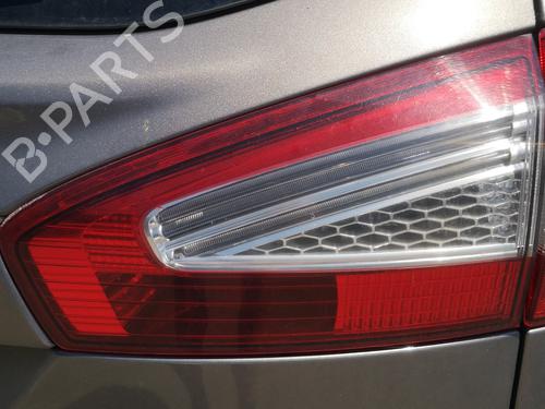 Piloto trasero derecho Piloto trasero derecho FORD MONDEO IV Turnier (BA7) 2.0 TDCi (140 hp) 36965059 36965059