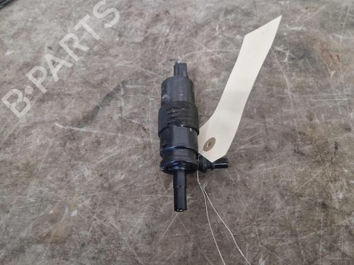 Used Washer pump Washer pump 37026042 37026042