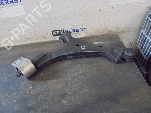 Used Right front suspension arm CHEVROLET CAPTIVA (C100, C140) 2.2 D 4WD (184 hp) 13441923