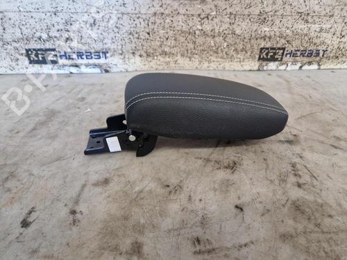 Used Armrest / Center console Armrest / Center console 39168478 39168478
