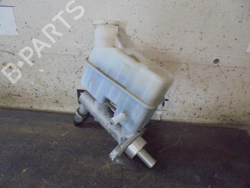 Used Brake master cylinder HYUNDAI TUCSON (JM) 2.0 CRDi (136 hp) 12873162