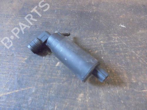 Used Washer pump TOYOTA COROLLA Verso (ZER_, ZZE12_, R1_) 2.2 D-4D (AUR10_, AUR10R) (136 hp) 13067628