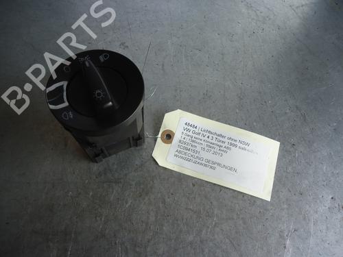 Used Headlight switch VW GOLF IV (1J1) 1.4 16V (75 hp) 13431698
