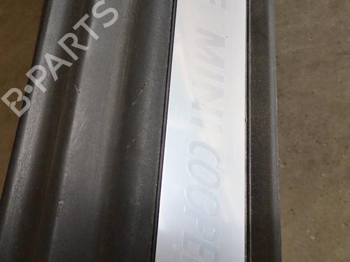 Door moulding trim MINI MINI (R50, R53) Cooper | BP20135548C150 