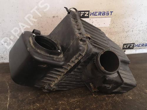 Used Air filter box HYUNDAI H-1 Cargo (TQ) 2.5 CRDi (136 hp) 13437267
