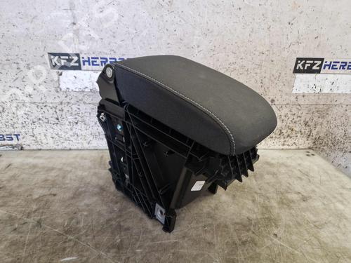 Used Armrest / Center console Armrest / Center console VW GOLF VII (5G1, BQ1, BE1, BE2) 1.0 TSI (110 hp) 33463904 33463904