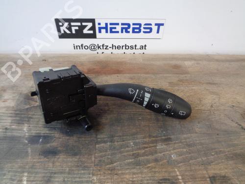 Used Steering column stalk HYUNDAI i30 Estate (FD) 1.6 CRDi (116 hp) 12883967