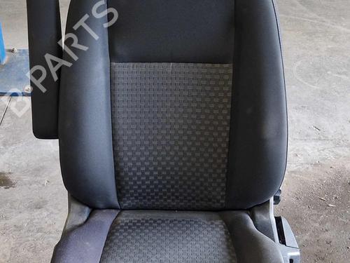 Sæde venstre fortil FORD TRANSIT CUSTOM V362 Van (FY, FZ) 2.0 EcoBlue (130 hp) 28152303