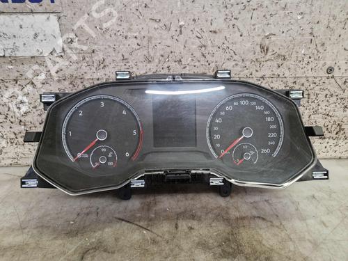 Cockpit VW T-ROC (A11, D11) 2.0 TDI 4motion (150 hp) 30769782