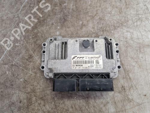 Used Engine control unit (ECU) Engine control unit (ECU) ABARTH 500 / 595 / 695 1.4 (312.AXD1A) (135 hp) 34579330 34579330