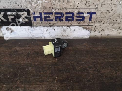 Used Electronic module TOYOTA YARIS (_P21_, _PA1_, _PH1_) 1.5 Hybrid (MXPH10, MXPH11) (116 hp) 22288166