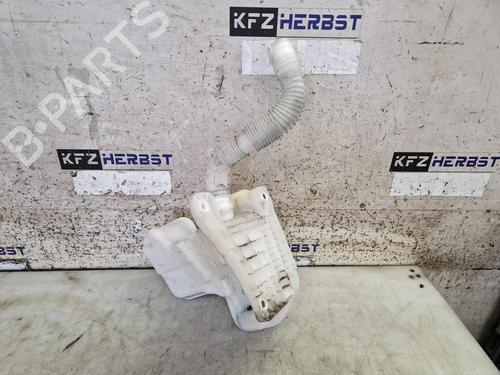 Used Windscreen washer tank VW TOURAN (5T1) 2.0 TDI (150 hp) 29446938