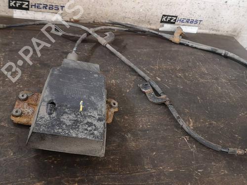 Used Electric handbrake OPEL ANTARA A (L07) 2.2 CDTi 4x4 (163 hp) 12891907