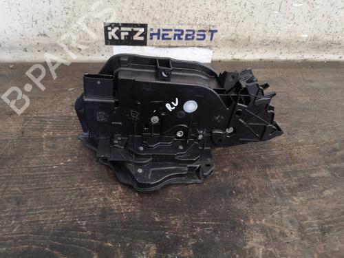 Serrure avant droite BMW 1 (F40) 116 d (116 hp) 12894396