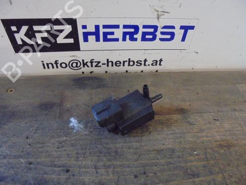 Used Electronic sensor BMW 5 (E60) 520 d (163 hp) 13067065