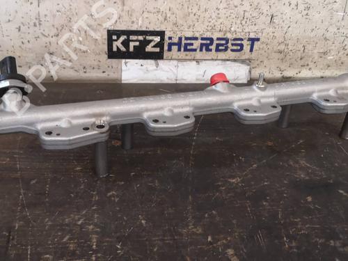 Used Injection rail BMW 3 Touring (G21, G81) 330 i xDrive (245 hp) 20496354