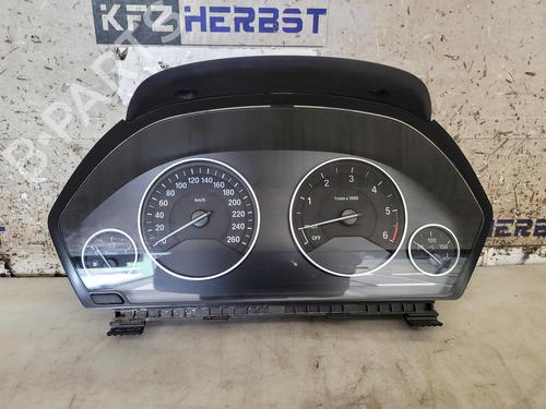 Used Instrument cluster BMW 3 Touring (F31) 318 d (136 hp) 24950203
