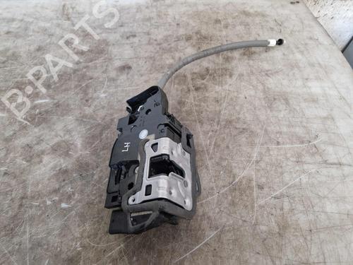 rear-left-lock-mercedes-benz-cla-coupe-c117-2013-2014-2015-2016-2017-2018-2019-33246075 main image