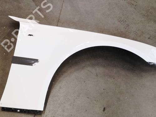 Used Right front fenders BMW 7 (F01, F02, F03, F04) 740 i, Li xDrive (320 hp) 22287130