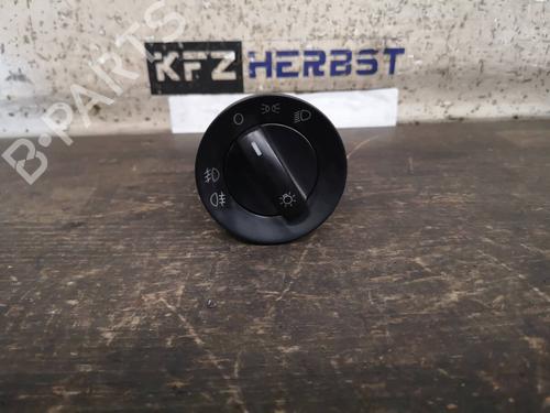 Used Headlight switch VW POLO (9N_, 9A_) 1.2 (60 hp) 12879962