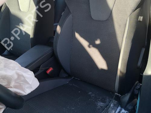 Used Left front seat SKODA OCTAVIA IV Combi (NX5, PV5) 2.0 TDi (150 hp) 31580978