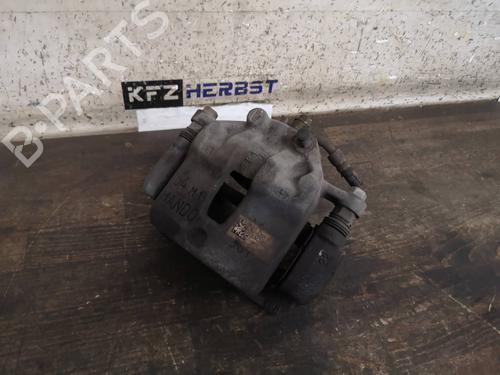 Venstre bremsekaliber foran KIA STONIC (YB) 1.4 CVVT (99 hp) 12880394