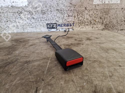 Used Front left seatbelt RENAULT MEGANE IV Hatchback (B9A/M/N_) 1.2 TCe 100 (B9MS) (100 hp) 33122365