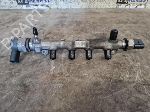 Used Injection rail Injection rail 36841793 36841793