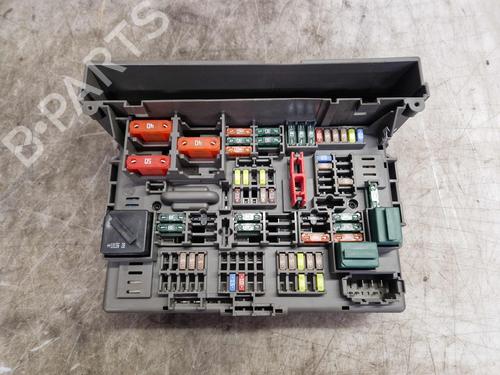 Used Fuse box BMW X1 (E84) xDrive 18 d (143 hp) 31327532