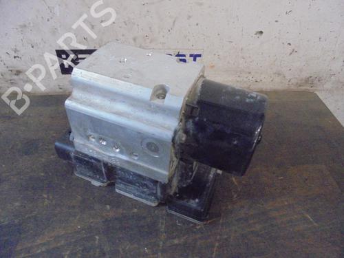 Used ABS pump ALFA ROMEO 159 Sportwagon (939_) 1.9 JTDM 16V (939BXC1B, 939BXC12) (150 hp) 13430991